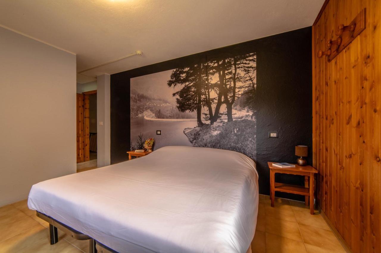 Hotel & Restaurant Perret - Mountain People Валгризенке Екстериор снимка