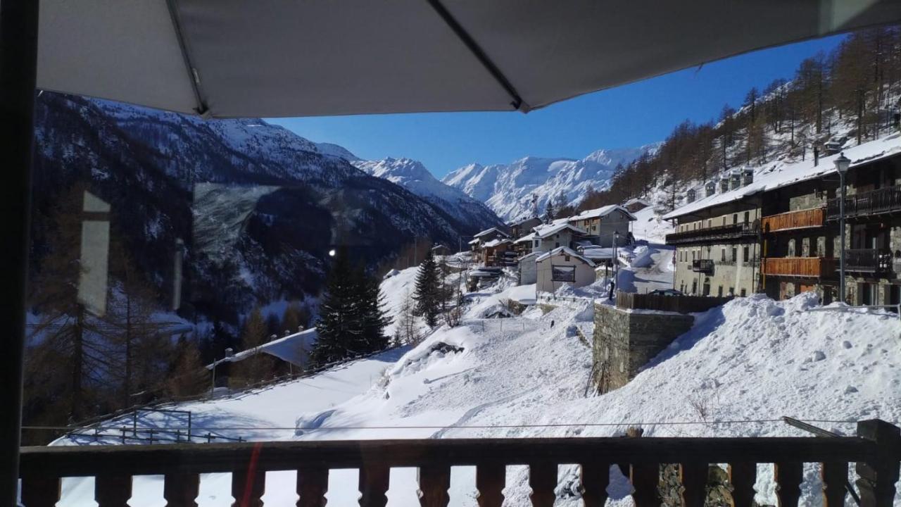 Hotel & Restaurant Perret - Mountain People Валгризенке Екстериор снимка