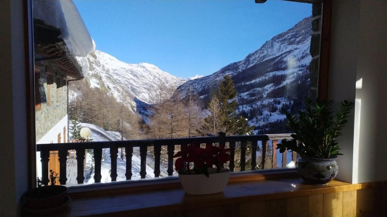 Hotel & Restaurant Perret - Mountain People Валгризенке Екстериор снимка